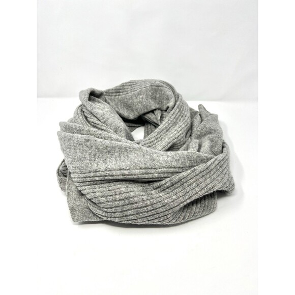 NEW 100% Wool Scarf Wrap Women's Shawl Ruffle Edge Grey Winter Soft Classic Wrap - Picture 6 of 9